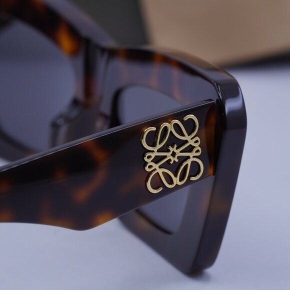 Loewe Tortoise Shell Sunglasses with Gold Accent main image 7